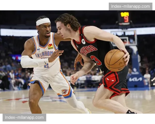 公牛开拓者比赛，篮球传统技术复兴机制与现代创新共存发展