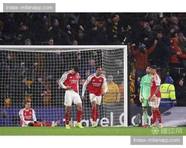 全场比赛结束：热刺1-2不敌阿森纳，拉亚多次神扑立功