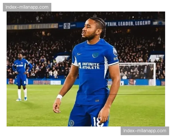 传闻：那不勒斯头号球星奥斯梅恩与巴黎圣日耳曼达成夏季转会初步协议